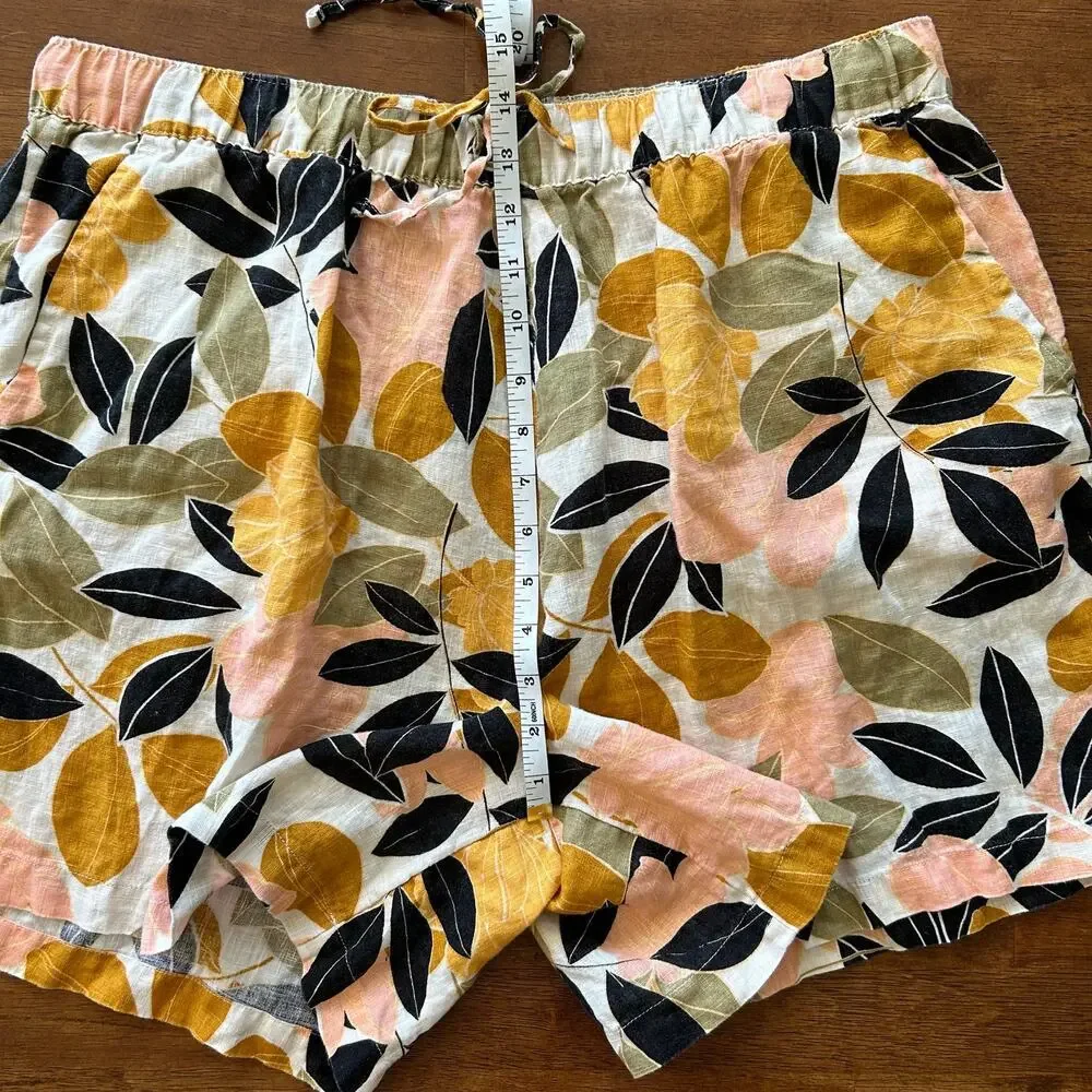 Rachel Zoe Boho Floral Linen Shorts—Size 1X, Relaxed Cottage Chic.​